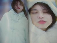 牧野真莉愛　写真集　真莉愛　二十歳　モーニング娘。'21　未開封DVD付　2021年02月20日発行　初版本　ワニブックス