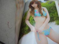 石川梨華　写真集　Lucky　未開封DVD付　2011年02月01日発行　初版本　ワニブックス