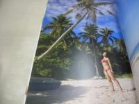 小田さくら　写真集　Sakura Breeze　(モーニング娘。'17)　未開封DVD付　2017年11月25日発行　ワニブックス