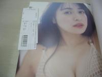 早川渚紗　1st写真集　なぎちぃ　ポストカード付　2022年02月07日発行　初版本　講談社