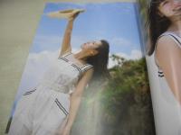 伊原六花　1st写真集　rikka　2018年06月01日発行　初版本　東京ニュース通信社