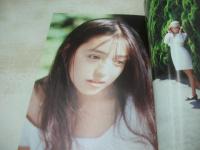 新・激写文庫26　はじまりの春、おわりの冬　西奈真里　GORO特別編集　 撮影:篠山紀信　1994年01月01日発行　初版本　小学館