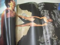 別冊BIG GORO 素足のアイドルたち 2 1983年12月14日発行 秋本奈緒美 表紙 桂木文・ピンナップ 甲斐智枝美 春やすこ 高瀬春奈 川島なお美 可愛かずみ・ピンナップ 泉じゅん 平瀬りえ 藍ともこ 畑中葉子 岡本かおり 渡辺良子 朝比奈順子 斉藤慶子 森尾由美 辻沢杏子 秋本奈緒美・ピンナップ 五十嵐夕紀 井丸ゆかり 松田聖子 中森明菜・ピンナップ 山本博美 水野きみこ 三田寛子 松本伊代