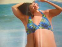 DONDON　ドンドン　増刊週刊実話　1976年10月号　日本ジャーナル出版　原田美枝子 表紙　片平なぎさ・巻頭グラビア+3折ピンナップ(対面は松本ちえこ)　山口百恵　アンルイス　中原理恵　初見良子　熊谷澄子　東てる美　梓みちよ　炎の人ゲッホ/長谷邦夫　さらば夏の少女たち　※画像の様に裏表紙側面に汚れ出ています。