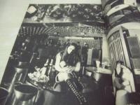 週刊プレイボーイ　NO.2　1969年01月21日号　ムスタング・マッハ1　ミレーユ・ダルク・巻頭グラビア　遊び場、女のコがいっぱい　レナ・オールソン・巻中3折ピンナップ　華やかな男と女/21世紀カーニバル篠山紀信、立木義浩、原栄三郎