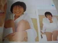 four sphere VOL.01　フォー・スフィア　2002年05月18日発行　桜桃書房　　石田未来 表紙+巻頭グラビア　未開封トレカ4枚付　早乙女未来　芳賀優里亜　藤後夏子