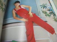 four sphere VOL.04　フォー・スフィア　2002年01月09日発行　桜桃書房　松本まりか 表紙+巻頭グラビア　未開封トレカ4枚付　内田莉紗　林真唯　上野なつひ　※画像の様に底部に赤線引き跡出ています。