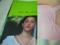 GORO　NO.4　ゴロー　1977年02月24日号　ステファニー 表紙+3折ピンナップ　セーラ・16歳・巻頭グラビア　西麗子　三谷晃代　原田美枝子(インタビュー記事)　ジョディ・フォスター　ジョージ秋山/ほらふき説法　※画像の様に表紙上部に破れ+クロスワードパズルに書込み跡出ています。