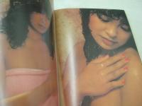 BOMB　ボム　1982年07月号　柏原よしえ 表紙+巻頭特集+3折ピンナップ(対面は河合奈保子)　河合奈保子・巻頭グラビア　石川秀美　北原佐和子　つちやかおり　三井比佐子　甲斐智枝美　水野きみこ　松本伊代　伊藤さやか　川田あつ子