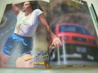 平凡パンチ　NO.910　1982年05月10日号　ロレイン長谷川 表紙　斉藤慶子・3折ピンナップ　高樹澪・巻頭グラビア　佐田川彩　白鳥奈美　大西響子・巻中4折ピンナップ　風祭ゆき　※画像の様に表紙面下隅に折れ跡出ています。