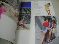 うしろ髪ひかれ隊(生稲晃子 工藤静香 斉藤満喜子)　コンサートーパンフレット　ほらね春が来た ファーストコンサート'88