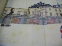 川上麻衣子　写真集　暑い国 夢の国 生まれた国　1983年07月01日発行　初版本　小学館　※画像の様に表紙カバー裏側面、末頁に黄ばみ汚れ出ています。