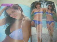 アイドル水着100人 Part3　1971-1984　近映文庫　写真集　1984年12月25日発行　初版本　西村まゆ子　能瀬慶子　浜田朱里　林紀恵　早見優　原真祐美　BIBI　ビューティペア　ピンクレディー　フローレンス　堀江しのぶ　堀ちえみ　前川ゆき子　松尾久美子　松坂慶子　松田聖子　マッハ文朱　松本伊代　松本小雪　松本ちえこ　松本友里　水沢アキ　水谷絵津子　三田寛子　南沙織　三原順子　森尾由美　森下愛子　矢野良子　山口百恵　ヤンシューメイ　優雅　横須賀昌美　横山みゆき　リリーズ　リンリンランラン　ロウィナコルテス　渡辺めぐみ