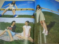 nicola　ニコラ　2001年04月号　新潮社　谷口紗耶香 表紙　松本玲奈　小口桃子　美優　森田美穂　佐藤麻奈　長屋光紗　紗羅マリー　笹岡莉紗　大寺祐恵　篠原沙弥　蒼井優　穂関吉恵　小森裕佳　アンジェラ・コリンズ　清光りさ　高橋加奈　長澤瞳　ステファニー　榎本亜弥子