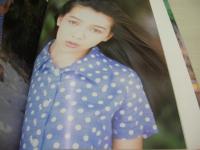 生野真琴　写真集　つぼみ　撮影:野村誠一　1994年12月20日発行　初版本　ぶんか社　※画像の様に底部に赤線引き跡出ています。