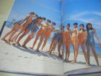 アイドルハイスクール　芸能女学館 PHOTO BIBLE　1998年09月10日発行　初版本　フジテレビ出版　松田一沙　三浦絵理子　橋本真実　国仲涼子　沖弥生　園原ゆかり　村田洋子　葉山恵里　佐藤千寿子　山田愛子　安田良子　折田みゆき　八木沼真由子　坂内佑理子　渡辺真里子