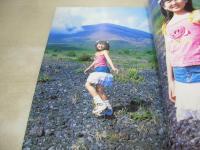 Grape　グレープ　エンジェルBOOKS⑧　丹羽恵　伊藤瑞花　田島祥子　鈴木ゆき乃　撮影:大友正越　2003年02月01日発行　初版本　心交社　※画像の様に底部に赤線引き跡出ています。
