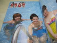 Hipp's　ヒップス　写真集　比嘉千賀乃　前田亜紀　折田みゆき　石川愛理　2001年08月29日発行　初版本　竹書房