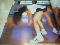 南ユイ+井上ケイ　写真集　TUBOMI V　ふたり　1998年04月01日発行　初版本　海王社　※画像の様に上部に赤線引き跡出ています。
