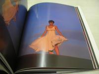 宝生桜子　写真集　迷宮物語　1987年09月10日発行　初版本　ワニブックス