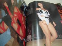 キューティー鈴木＆尾崎魔弓　写真集　赤い糸　1992年10月15日発行　初版本　サン出版