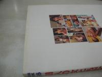 139人の女ともだち　EICHI MOOK86　1994年01月20日発行　初版本　英知出版　安藤有里　麻生ひろみ　美里真理　水野さやか　小室麻里　沢田恵美　水沢早紀　※画像の様に裏表紙カバー部分に汚れ出ています。