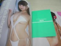 moecco vol.74 モエッコ　2018年07月25日発行　一ノ瀬ゆい 表紙+巻頭グラビア　未開封DVD付(175分)　未開封生写真付　佐々野愛美　平野もえ　朝日奈静　MEY　桐沢真奈　月見里愛莉　五城せのん　大海原胡桃　※画像の様に底部に赤線引き跡出ています。
