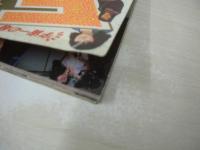 F4　わんさか美少女マガジン　オトメクラブ増刊　1990年04月15日発行　田中真由美　小町ひとみ　沖奈緒　森村杏子　横須賀蘭子　大島みゆき　杉田あゆみ　咲浜美奈子　パンチラ傑作展　女子高生自宅訪問　※画像の様に上隅に折れ痛み出ています。