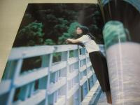 美穂由紀　写真集　夏物語　撮影:高桑常寿　ビデオ・ザ・ワールド増刊　1987年10月発行　白夜書房 