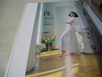 島田陽子　写真集　YOHKO　撮影:遠藤正　1993年07月31日発行　初版本　竹書房　※画像の様に帯側面に破れ、表紙面+巻頭白面に茶汚れ出ています。