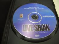 輸入盤　LIVE SHOW  Klaudia Koronel(クラウディア・コロネル)　中古DVD　(注)日本製DVDデッキでは見れない場合御座います。画像の様にパソコン(富士通)では普通に視聴できました。