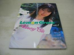 Lemon Grass VOL.1　レモングラス　池内彩　中村由季　堀内梨弥子　浅岡美穂里　高久那蔦　撮影:武田賢一　レモングラス　21センチ×15センチサイズ本　※画像の様に底部に赤線引き跡出ています。
