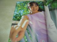Lemon Grass VOL.1　レモングラス　池内彩　中村由季　堀内梨弥子　浅岡美穂里　高久那蔦　撮影:武田賢一　レモングラス　21センチ×15センチサイズ本　※画像の様に底部に赤線引き跡出ています。