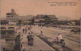 1000378■戦前 絵葉書■京都府　四條大橋附近（建物・自転車)　ピン穴