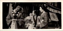 20037■映画　スチール写真 ■若き日の次郎長 東海の顔役　中村錦之助／平 幹二郎／加賀邦男／中村錦司／田中春男／大前 均／丘 さとみ／大川恵子