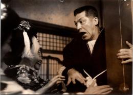 10046■映画　スチール写真 ■王将　三国連太郎　村田英雄　勝新太郎 15cm×11cm　