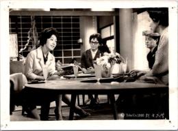 10099■映画　スチール写真 ■新女大学　新・女大学　司葉子　小林桂樹　草笛光子　滝田裕介　16.5cm×12cm