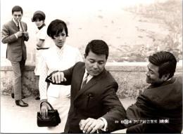 10185■映画　スチール写真 ■アジア秘密警察 二谷英明　浅丘ルリ子　弓恵子　宍戸錠　　松尾昭典監督　15.5cm×11cm　