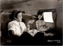 10256■映画　スチール写真 ■燃える南十字星　宍戸錠・松原智恵子　松原智恵子　南田洋子　15.5cm×11cm　ピン穴