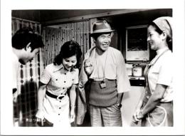 10744■映画　スチール写真 ■男はつらいよ　渥美清・倍賞千恵子・吉永小百合　光本 幸子　浅丘ルリ子　竹下景子　栗原小巻　桜田淳子　松坂慶子　後藤久美子 16.5cm×12cm　