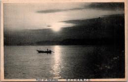 1002880■戦前 絵葉書■江之島東浦日の出