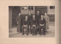名古屋市弥富尋常小学校卒業記念(写真帖)　昭和11年3月