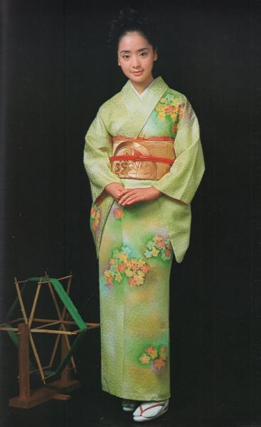美しいキモノ 第61集 昭和43年 表紙モデル・浅丘ルリ子(〈モデル