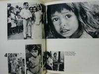 2nd world Exhibition of photography　人間とはなにか？ 世界写真展「女」