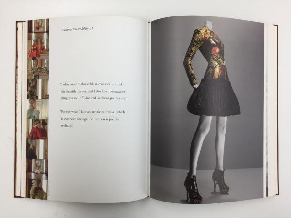 Alexander McQueen: Savage Beauty (Fashion Studies) 【英語版