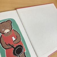 ちいさいモモちゃん おいしいもののすきなくまさん
