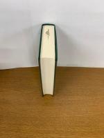 瀧春一全句集　栞付　初版発行