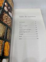 LE GUIDE COMPLET DES HERBES ET DES EPICES ハーブとスパイスの完全ガイド フランス語版