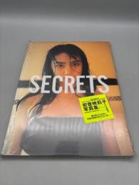 初音映莉子写真集SECRETS