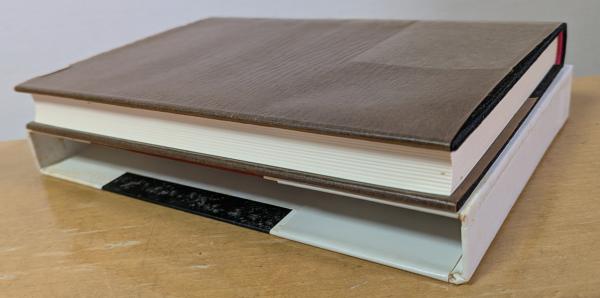 花終る闇(開高健 著) / 古本、中古本、古書籍の通販は「日本の古本屋